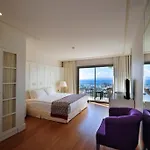Hillstone & Ξενοδοχείο Αλικαρνασσός