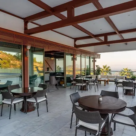 Hillstone Hotel&spa Hotel