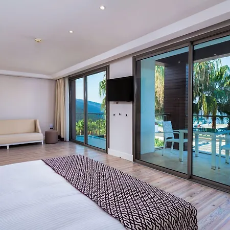 Hillstone Hotel&spa Hotel