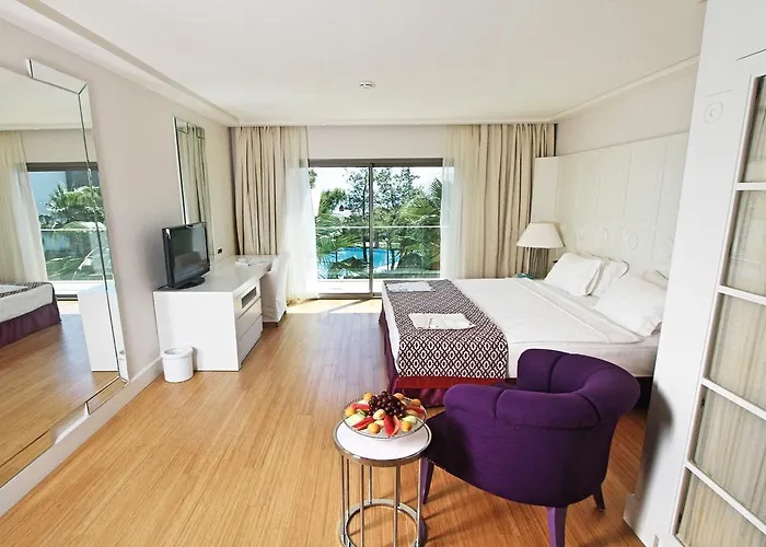 Hillstone Hotel&spa Otel 5*