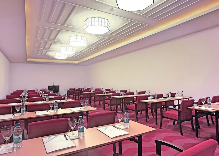 Hillstone Hotel&spa Otel 5*