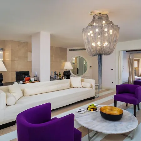 Hillstone & Отель 5*