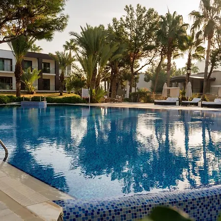 Hotell Hillstone & 5*