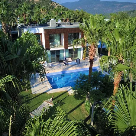 Hillstone & Отель 5*