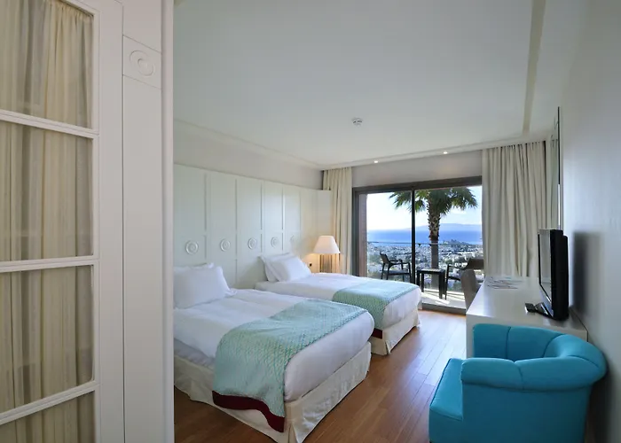 Hillstone & Hotell 5*